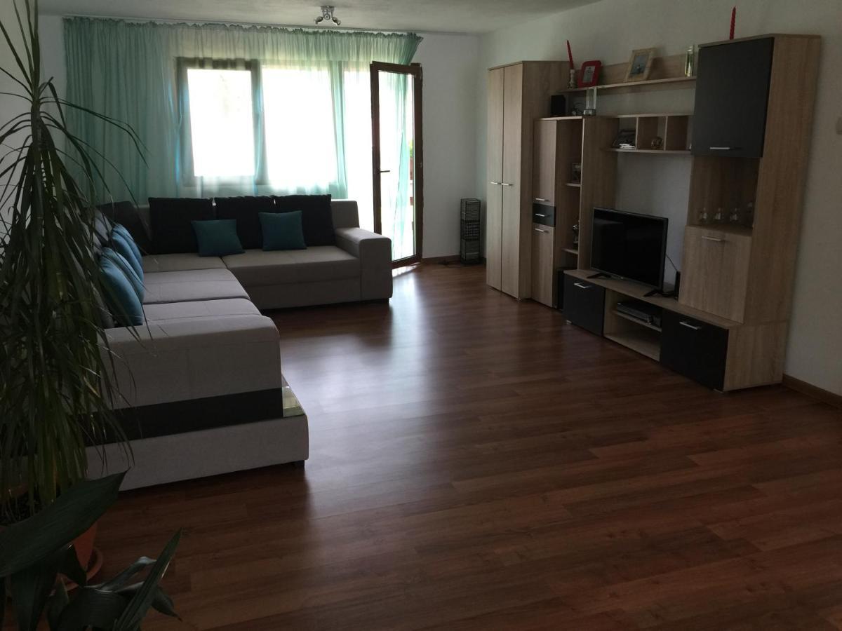 Casa Elena Eselnita Hotell Eksteriør bilde