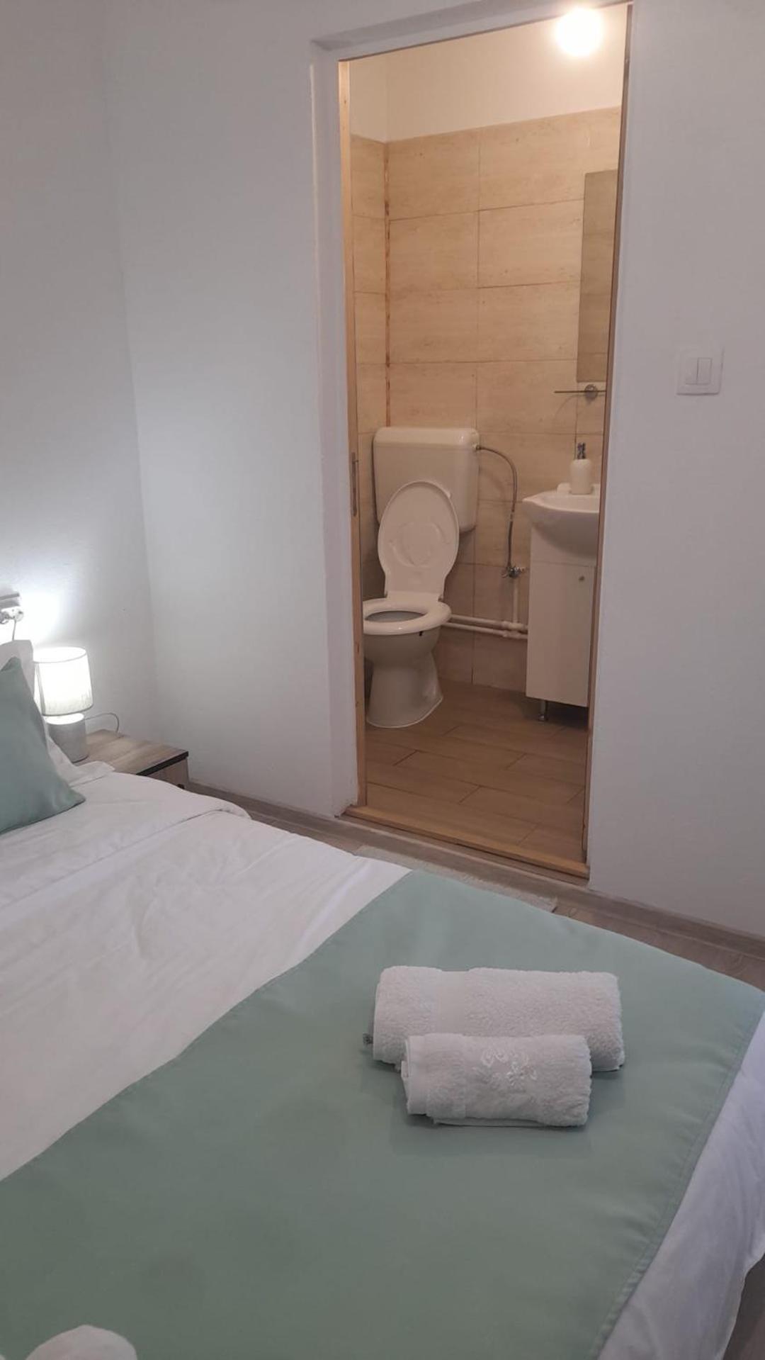 Casa Elena Eselnita Hotell Eksteriør bilde